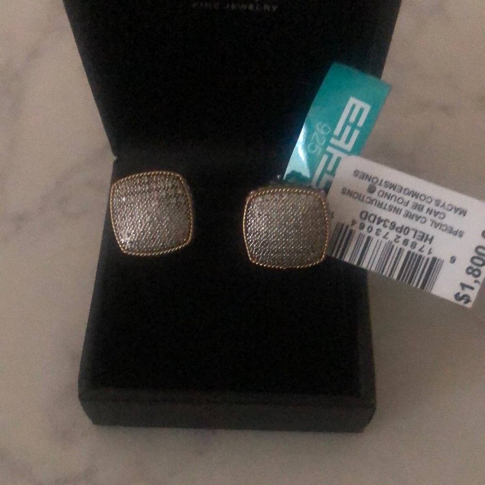 EFFY Pave’ Diamond earrings NWT